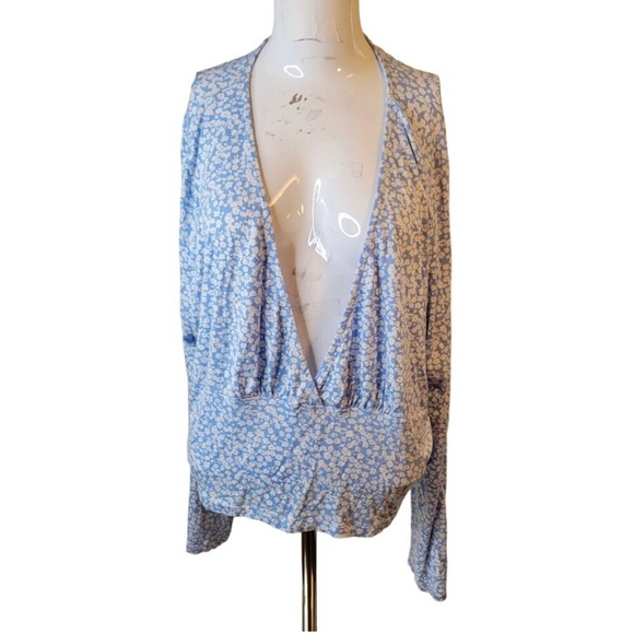 asos design size 22 blouse top crop women stretch flower deep v-neck open - Picture 1 of 4